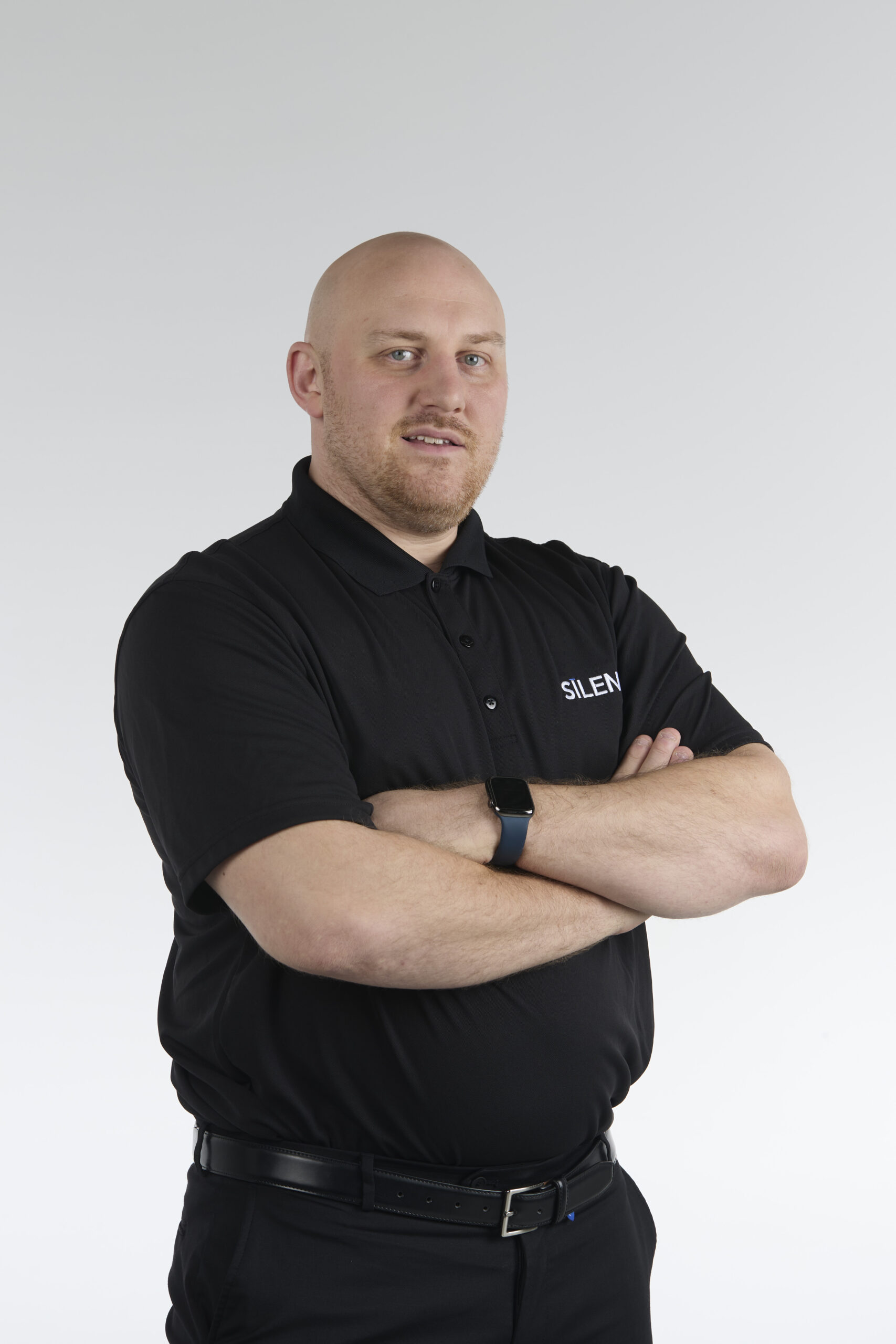 Simon R.